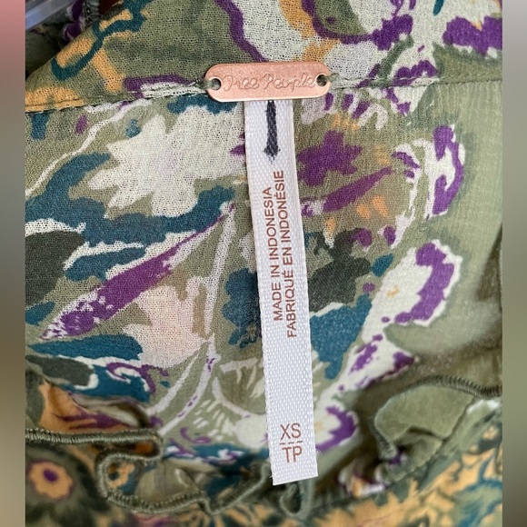 FREE PEOPLE dress small button down - Picture 5 of 7